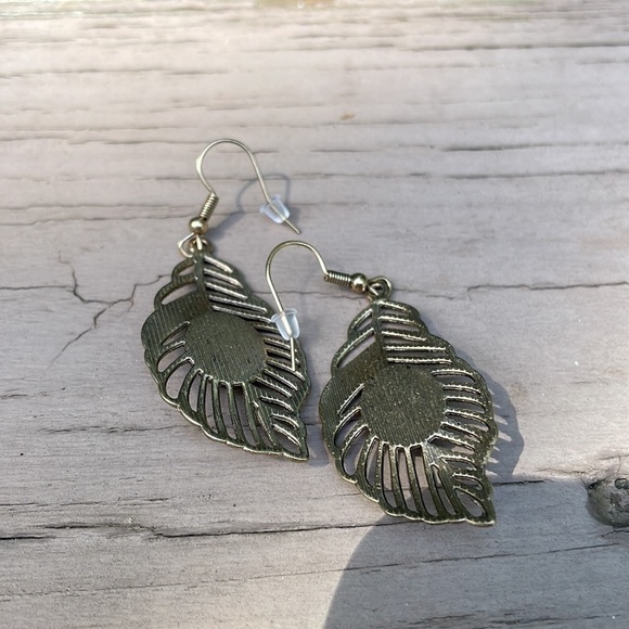 Feather Turquoise Stone Silver Drop Earrings - Picture 10 of 14